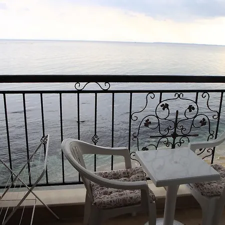 Appartement Akrotiria *